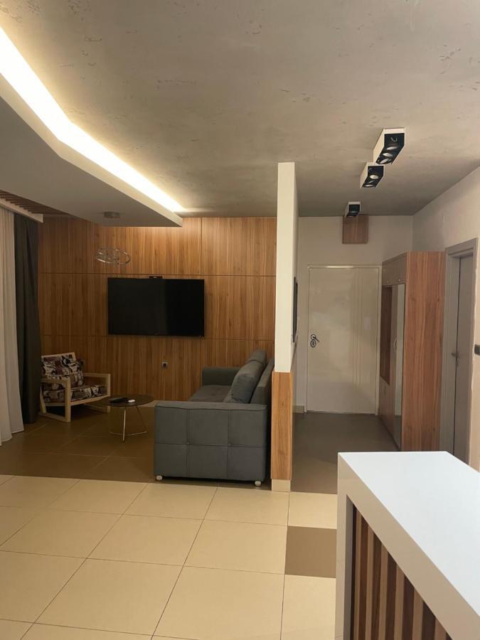 Appartement Leo lux 1 à Ni Extérieur photo