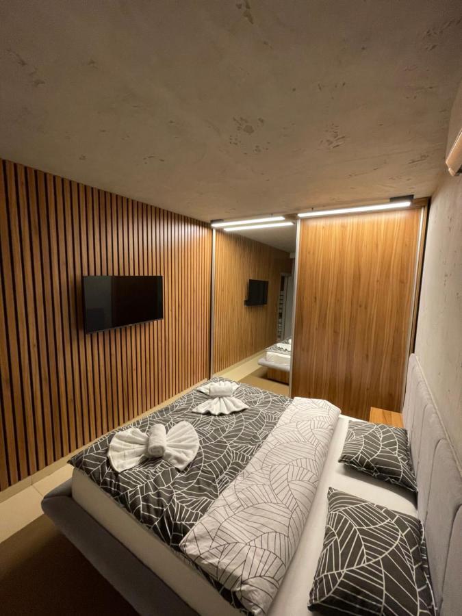 Appartement Leo lux 1 à Ni Extérieur photo