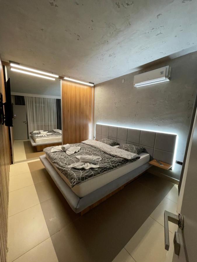 Appartement Leo lux 1 à Ni Extérieur photo